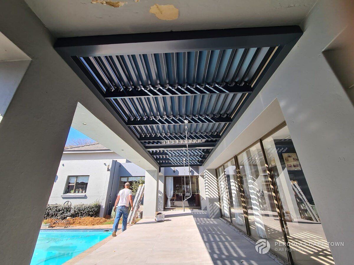 Charcoal louvre roof stellenbosch