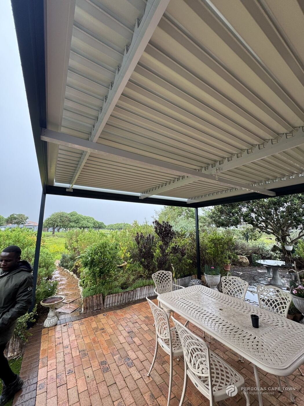 Charcoal white louvre roof west coast