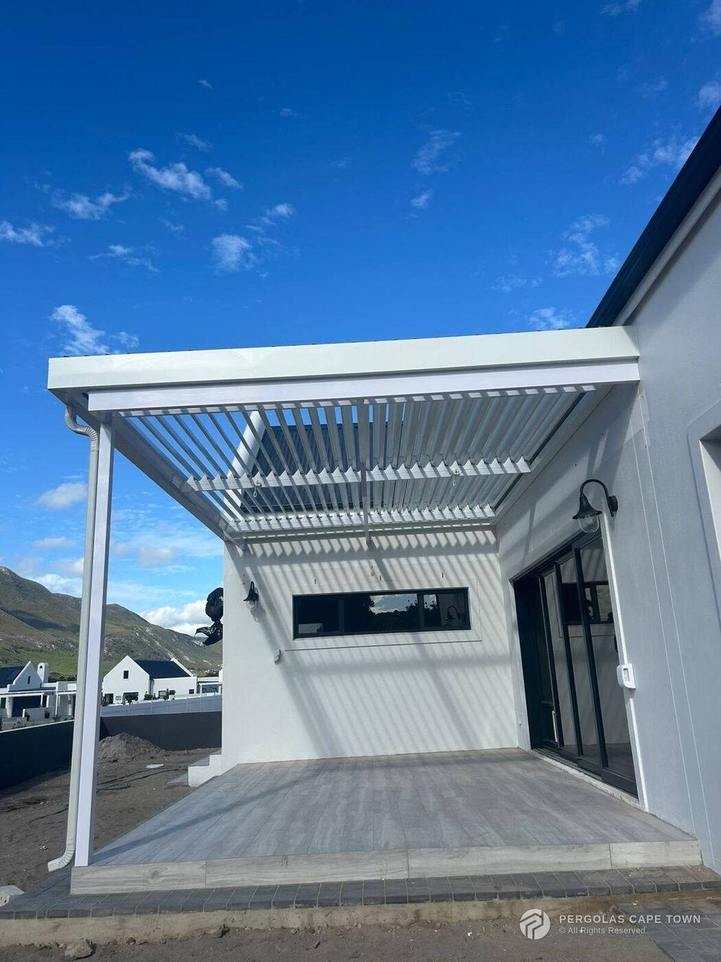 Aluminium Louvre Roof, Vermont, Whale Coast — view 5